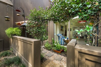 13 Litchfield Ln, Houston, TX 77024 - photo 3