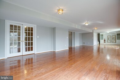 15292 Bowmans Folly Dr, Manassas, VA 20112 - photo 5