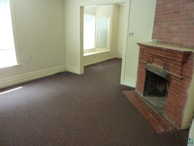 Fireplace has not been in use
