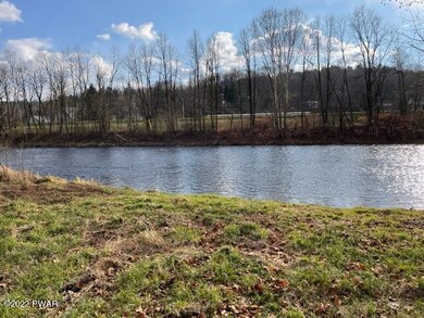 628 Unit 2 Hudson St, Hawley, PA 18428 - photo 4