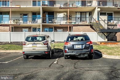 1511 Forest Ln unit A-9, Schwenksville, PA 19473 - photo 4