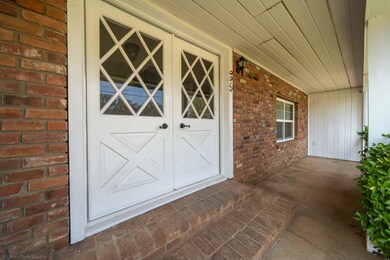 9912 Logan Rd-11