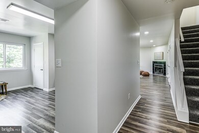 8005 Greenspring Way unit E, Owings Mills, MD 21117 - photo 3