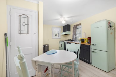 16 Lafayette Ave, Villas, NJ 08251 - photo 6