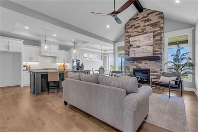 17144 W 168th Place, Olathe, KS 66062 - photo 6