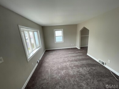 85 Leo St, Edison, NJ 08817 - photo 4