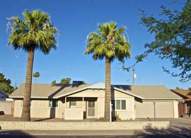 Villa 1517 N