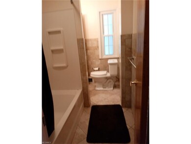 25514 Chatworth Dr, Euclid, OH 44117 - photo 5