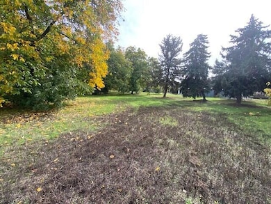 3364 Bursell Rd, Central Point, OR 97502 - photo 4