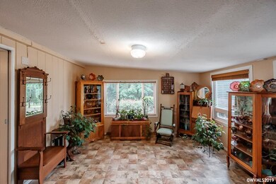 39088 Lazy d Rd, Scio, OR 97374 - photo 7