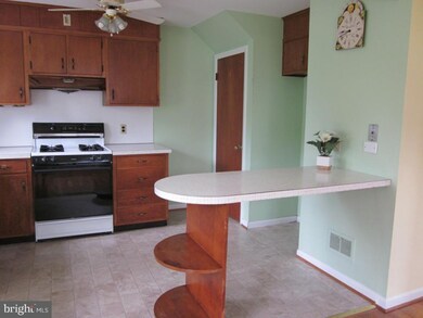 1733 Hemlock Rd, Lancaster, PA 17603 - photo 4