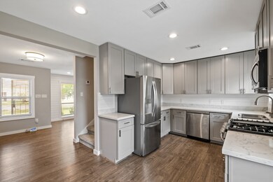 3838 Alsace St, Houston, TX 77021 - photo 5