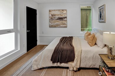 2713 E Yesler Way unit B, Seattle, WA 98122 - photo 3