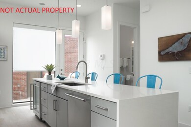 278_Neruda_Ave_Columbus_43215_WEB-3