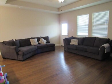 1438 Bluebonnet Blvd, Gainesville, TX 76240 - photo 7