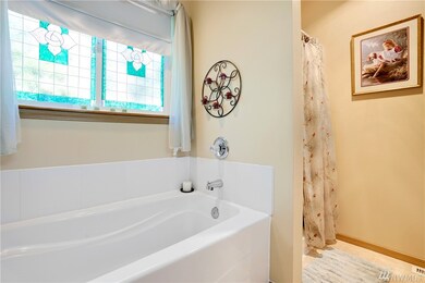 10610 2nd Ave SE, Everett, WA 98208 - photo 6