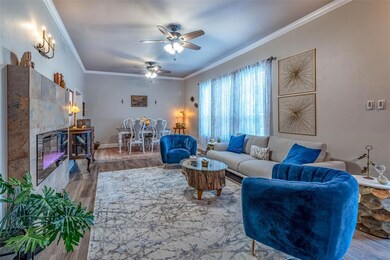 1217 W Gandy St, Denison, TX 75020 - photo 4