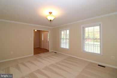 2880 Wildwood Cir, Amissville, VA 20106 - photo 7