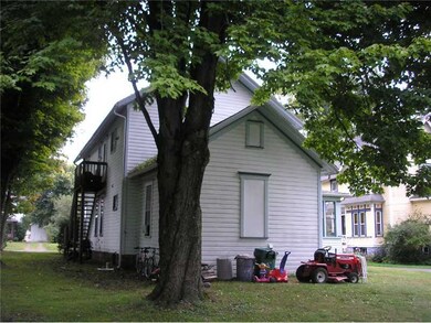 340 Euclid Ave, Saegertown, PA 16433 - photo 5