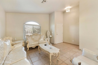2017 E AIRE LIBRE AVE, Phoenix