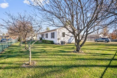 45 Crabtree St, Springfield, MA 01119 - photo 3