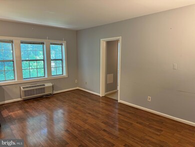 1905 N Rhodes St unit 39, Arlington, VA 22201 - photo 3