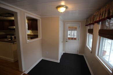 4 Hughey St, Nashua, NH 03064 - photo 5