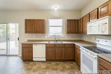 10947 Geneva Moon, San Antonio, TX 78254 - photo 3