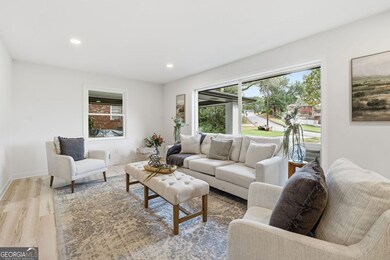 2568 Fontaine Cir, Decatur, GA 30032 - photo 7