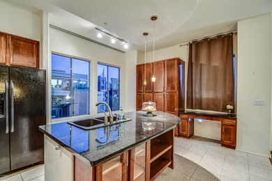 Kitchen 4