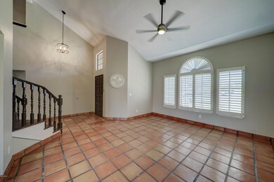 13827 N 19th Pl-4
