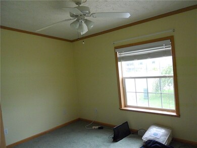 37 Cardinal Ct, Tiverton, RI 02878 - photo 6