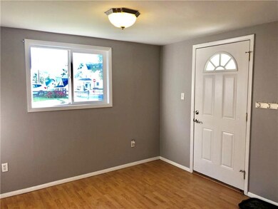 Large, welcoming entry and plenty of natural light