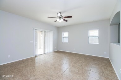 1665 W Dugan Dr, Queen Creek, AZ 85142 - photo 2