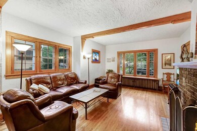 Impeccably cared for the details of the woodwork r