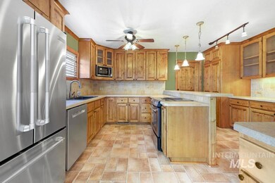 809 Bracken St N, Twin Falls, ID 83301 - photo 7