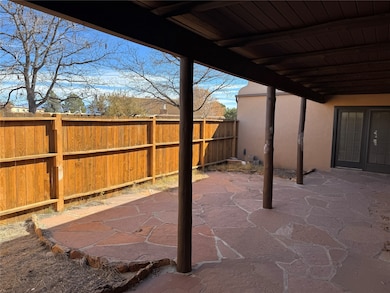 341 Cheryl Ct, White Rock, NM 87547 - photo 5