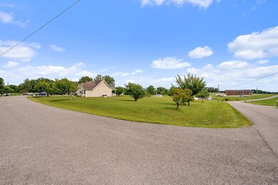 34 Pine Crest Cir, McMinnville, TN 37110 - photo 5