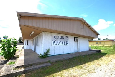 706 S 2nd St, Stilwell, OK 74960 - photo 3