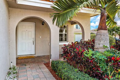 001-3290CommodoreCt-WestPalmBeach-FL-sma