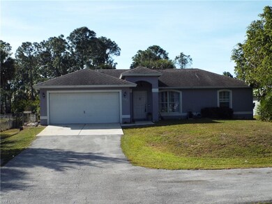 1271 19th St SW, Naples, FL 34117 - photo 2