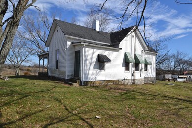 807 Bethel Rd, Harrodsburg, KY 40330 - photo 3