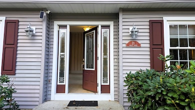 21 Philip Dr, Shelton, CT 06484 - photo 2