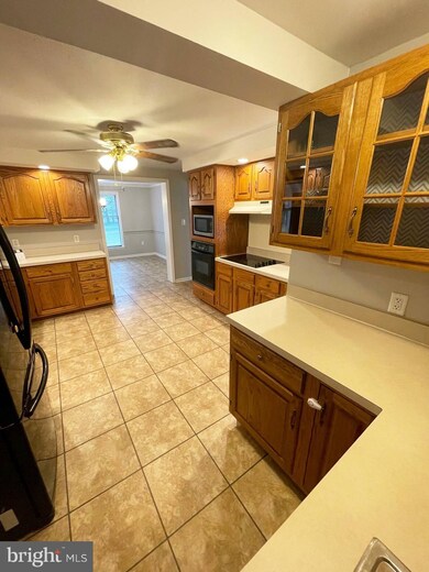 12057 Cove Rd, Clear Spring, MD 21722 - photo 6