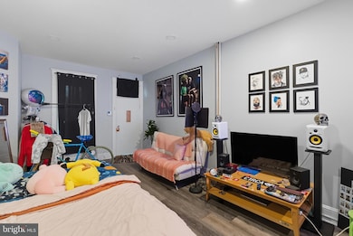 604 E 33rd St, Baltimore, MD 21218 - photo 7