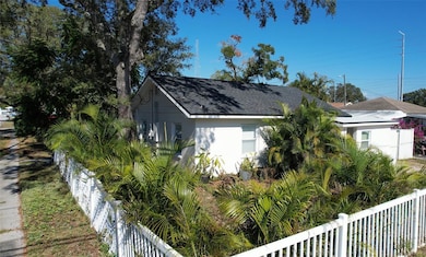 1166 Woodlawn St, Clearwater, FL 33756 - photo 2