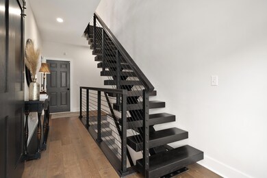 1239 Perry St_04