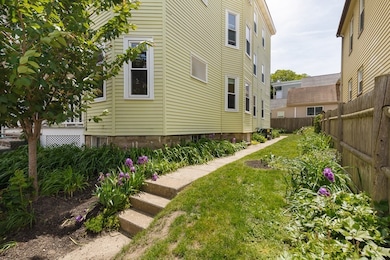 248 Walden St unit 3, Cambridge, MA 02140 - photo 2