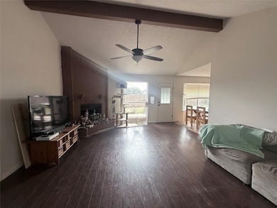 5915 Heather St, League City, TX 77573 - photo 4