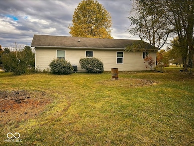 3758 S Walter Ave, Bloomington, IN 47403 - photo 3